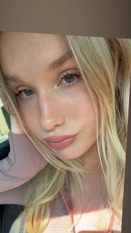 alicegreyyy OnlyFans picture