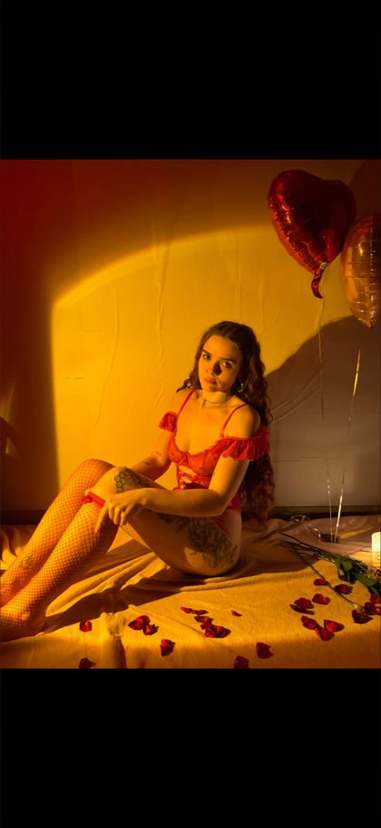 octaviasky444 OnlyFans picture