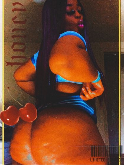 bumblebreee OnlyFans picture