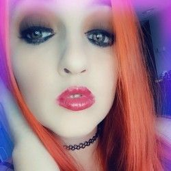 sexyred87 OnlyFans picture