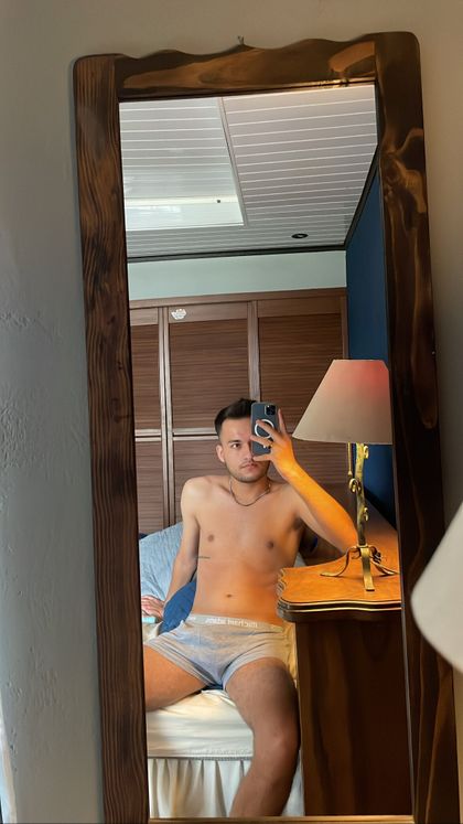 ismael_0824 OnlyFans picture