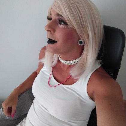 stefanietrans OnlyFans picture