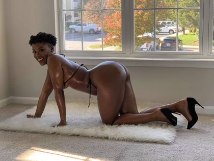 firstclasspussy OnlyFans picture