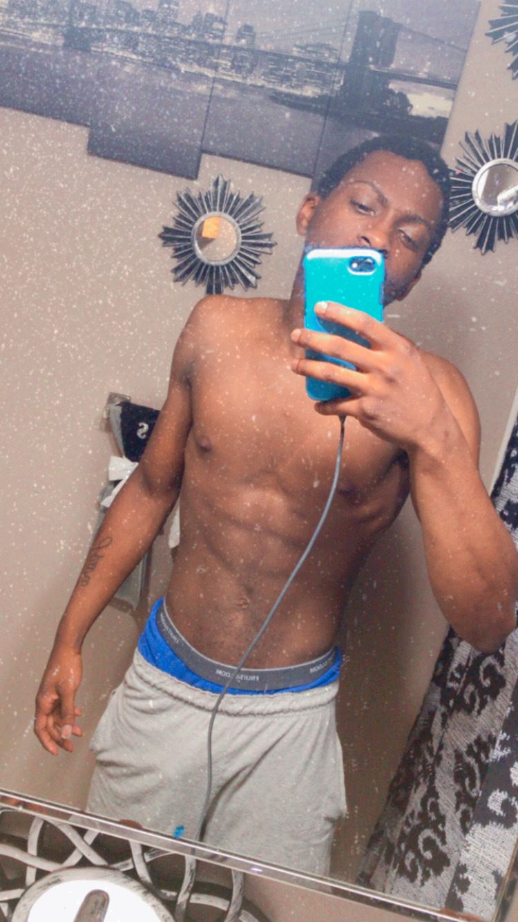 taeewitdabigdick OnlyFans profile picture