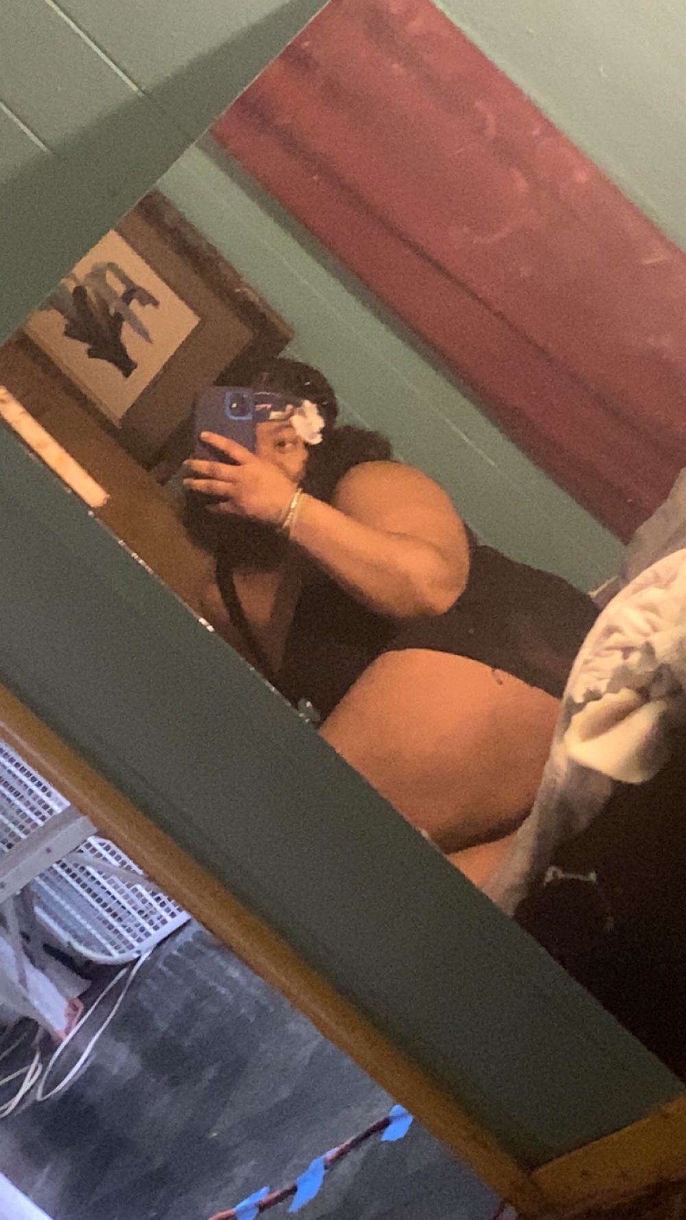 esinedayamat OnlyFans profile picture