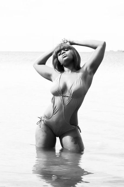 prettyzoe OnlyFans picture