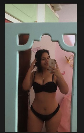 Sharlott Reyna