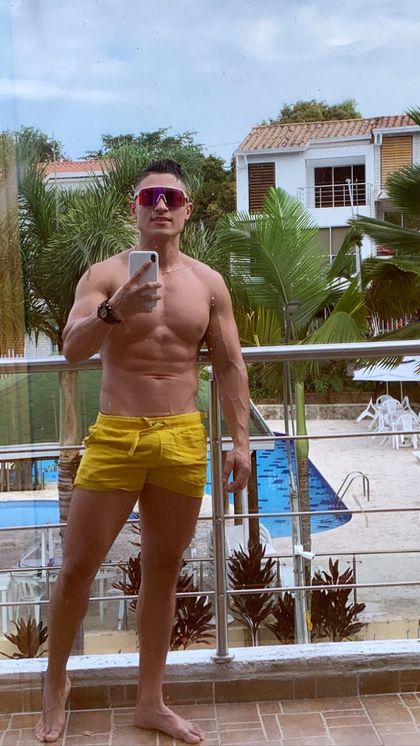luisgiraldo21 OnlyFans picture