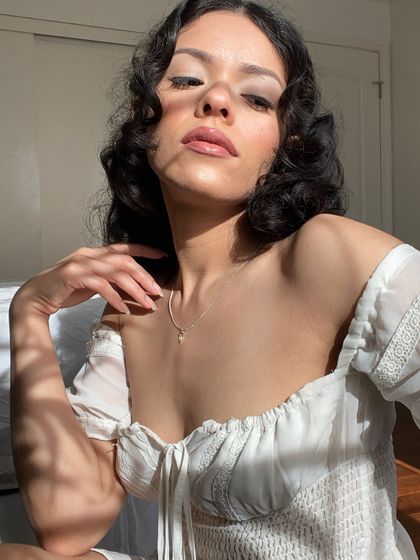 everlyq OnlyFans picture
