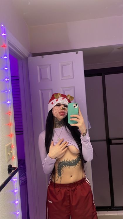 janlu-roswell OnlyFans picture