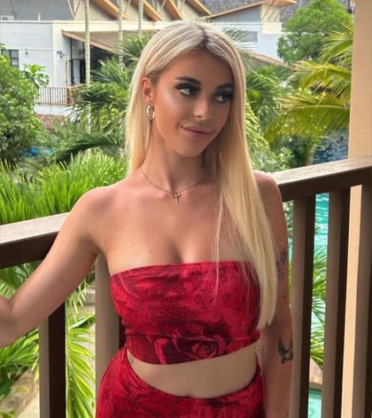 lilylittleness OnlyFans picture
