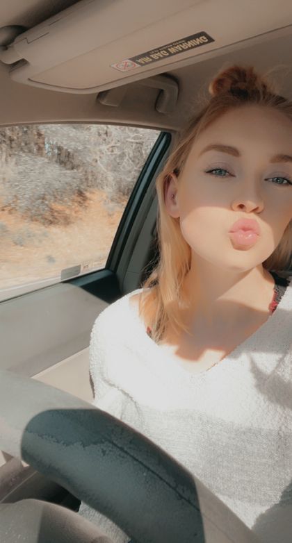 sunshinexx96 OnlyFans picture