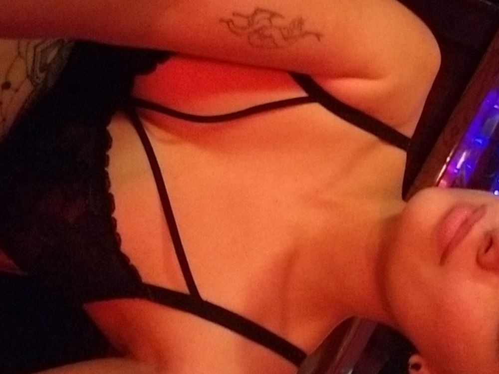 raevvyn OnlyFans profile picture