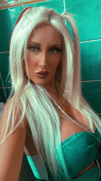 nikkivalentino OnlyFans picture
