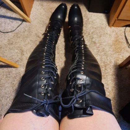 u37185526 OnlyFans picture