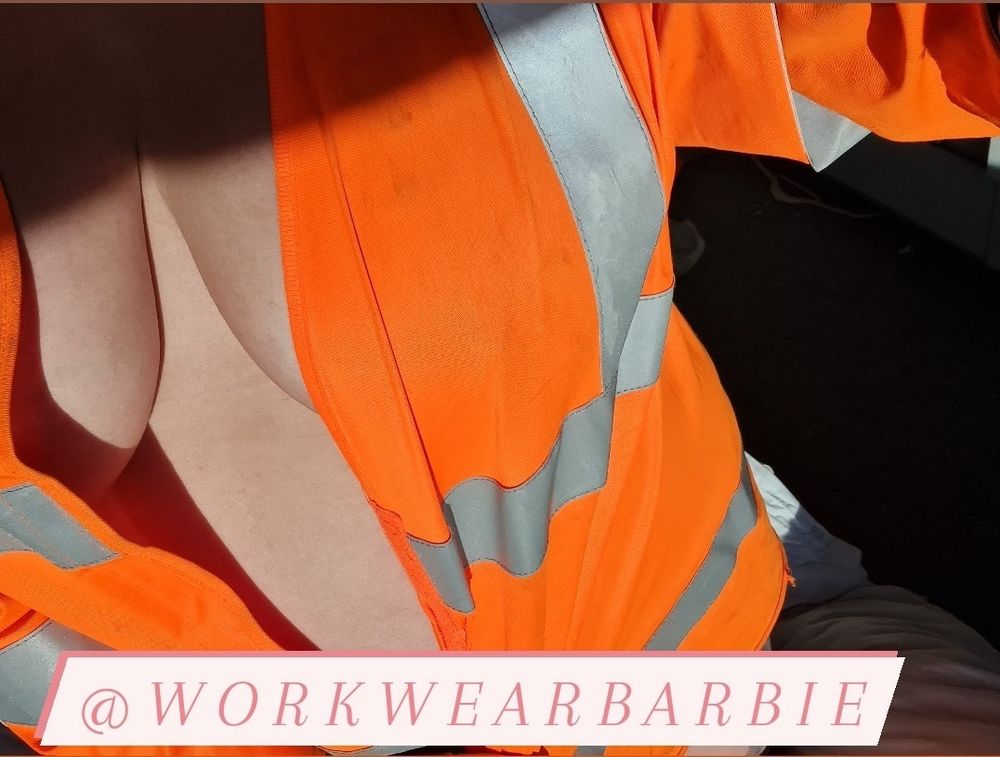 workwearbarbie OnlyFans profile picture