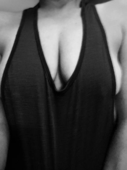 sexyyyaya23 OnlyFans picture