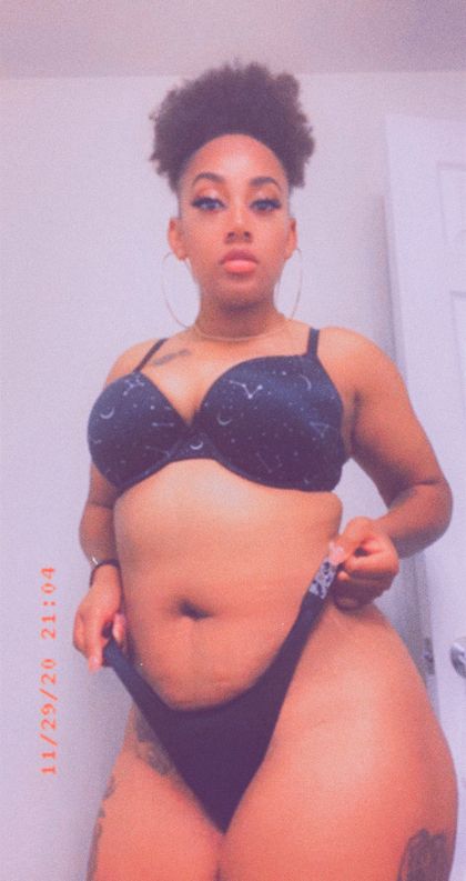 madamdana OnlyFans picture