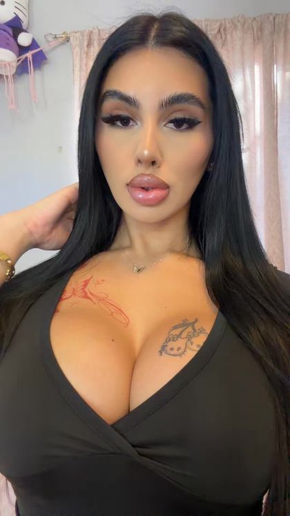 alejandrabellla OnlyFans picture