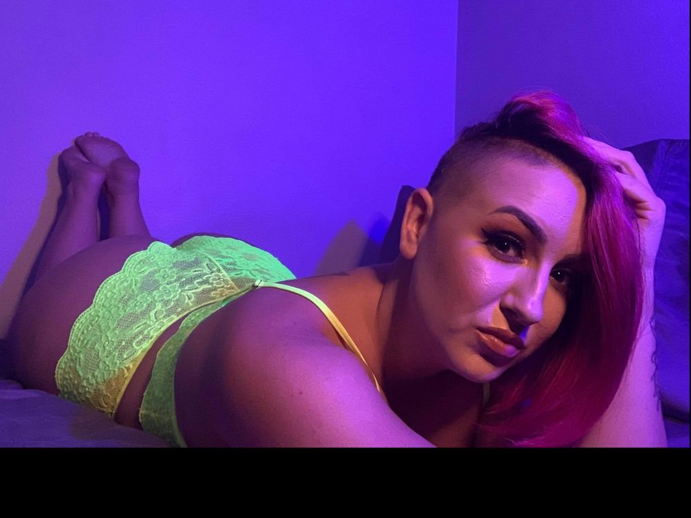 letmerubyou92 OnlyFans profile picture