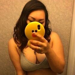 Best Suckypeach OnlyFans Accounts | FansMetrics.com
