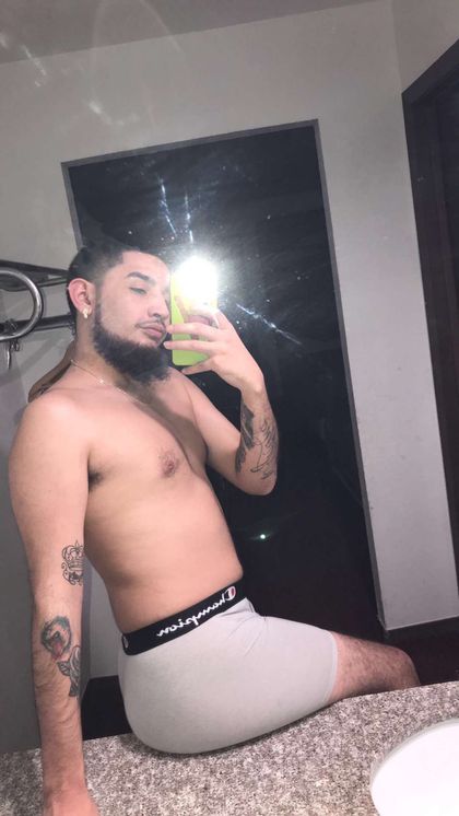 creloc OnlyFans picture