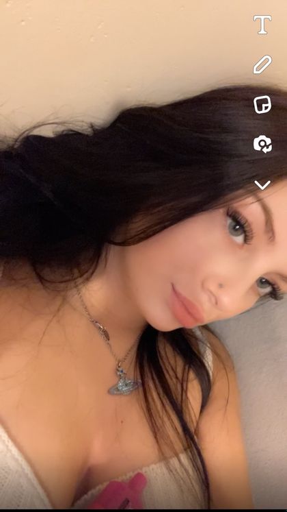 cjdebbx OnlyFans picture