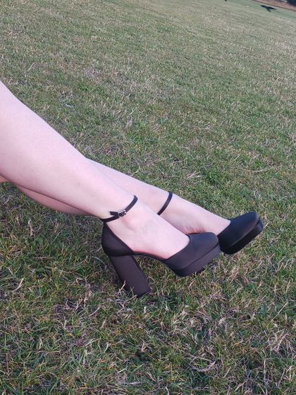 footsiefavours OnlyFans picture