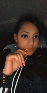 realarii OnlyFans profile picture