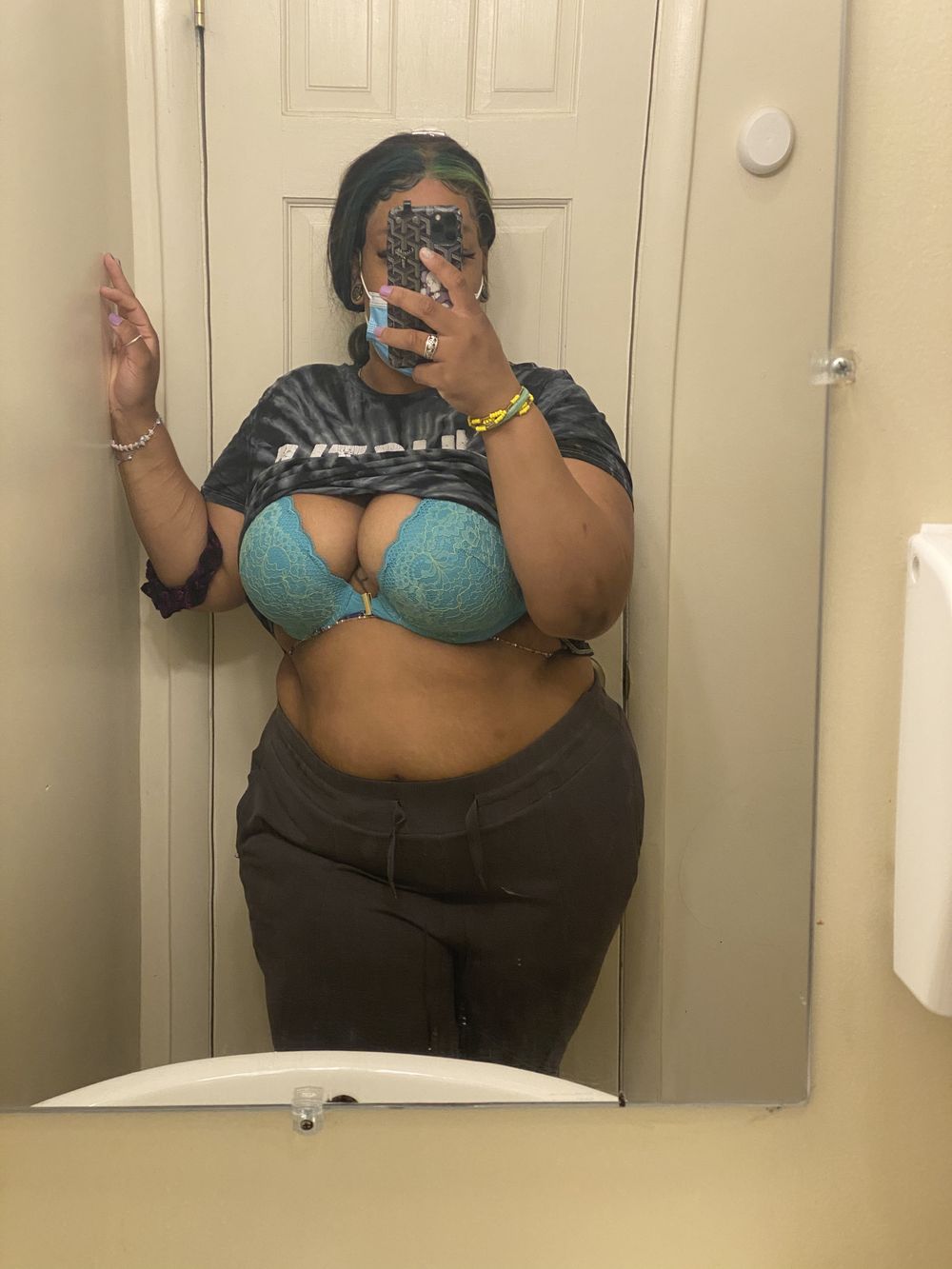 issatinyalieng OnlyFans profile picture