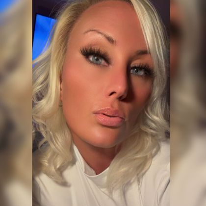 lyriclucious OnlyFans picture