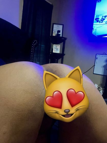 mzhoneyx OnlyFans picture