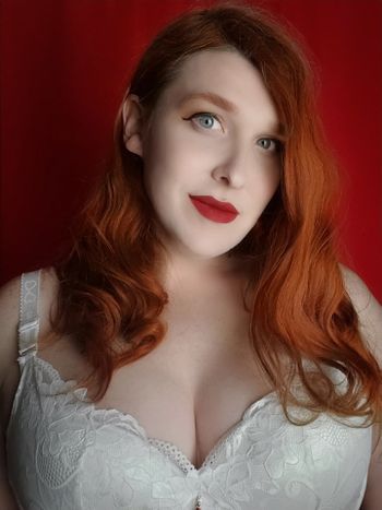 Rachel May Rose The Redheaded Vampire Nude Onlyfans Page 3 Nudostar Tv