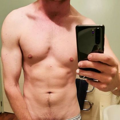 u18193463 OnlyFans picture