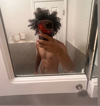 jaykenzzoo1 OnlyFans picture