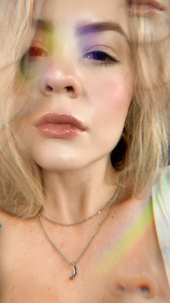Blonde