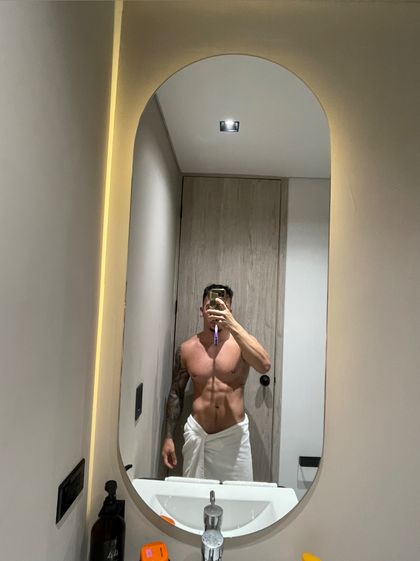 boyc02 OnlyFans picture