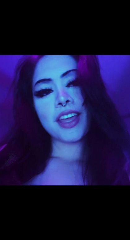 madame.west OnlyFans picture