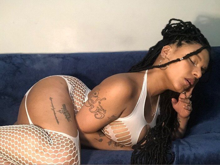 sourmoonstone OnlyFans profile picture