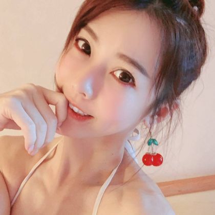 cincinli OnlyFans picture