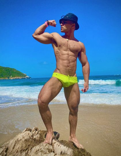 canelonfox OnlyFans picture