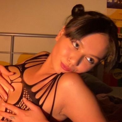 cherrybombbabyy OnlyFans picture