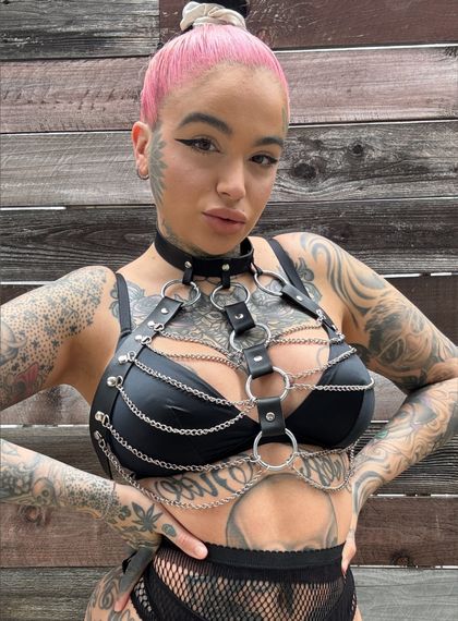 leighravenfree OnlyFans picture