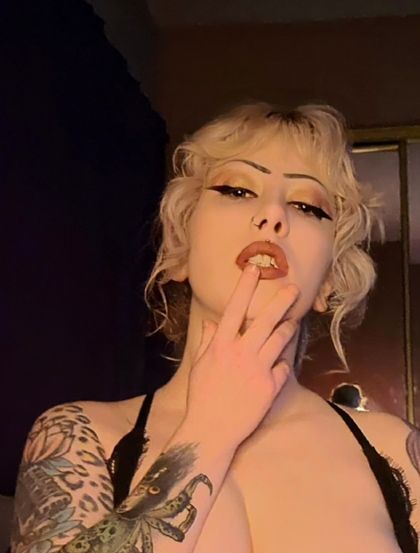 fallen.lily OnlyFans picture