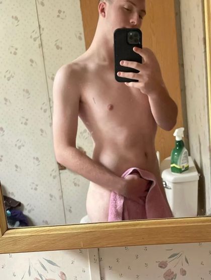 sathercanterbury OnlyFans picture