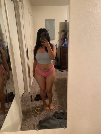 2sexykarlla OnlyFans picture