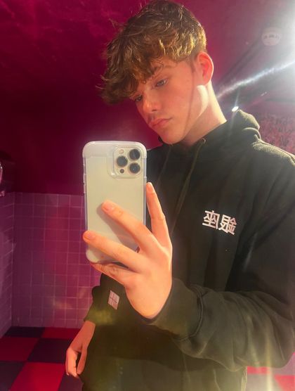 youloveisaacx OnlyFans picture