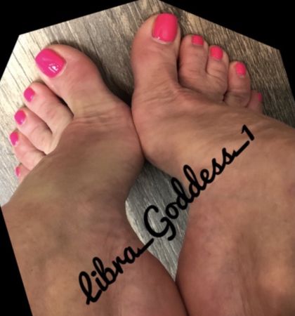 prettylittlepoison OnlyFans picture