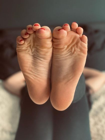 happyfeet1323 OnlyFans picture