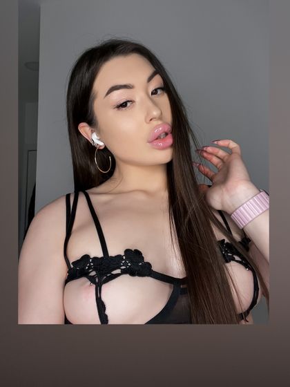 milanovaanna OnlyFans picture